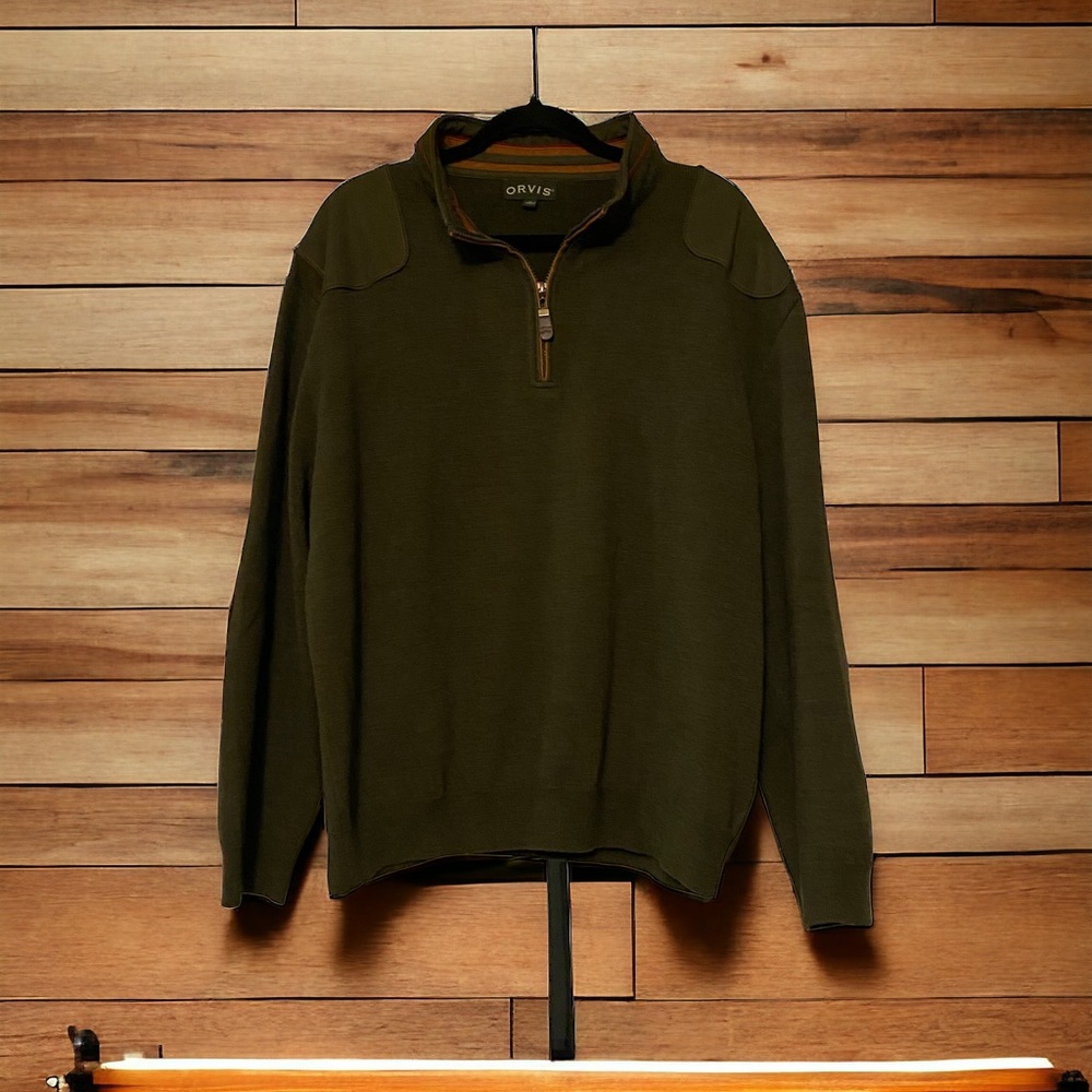Orvis Men’s olive green wool 1/4 zip sweater. Size XL.